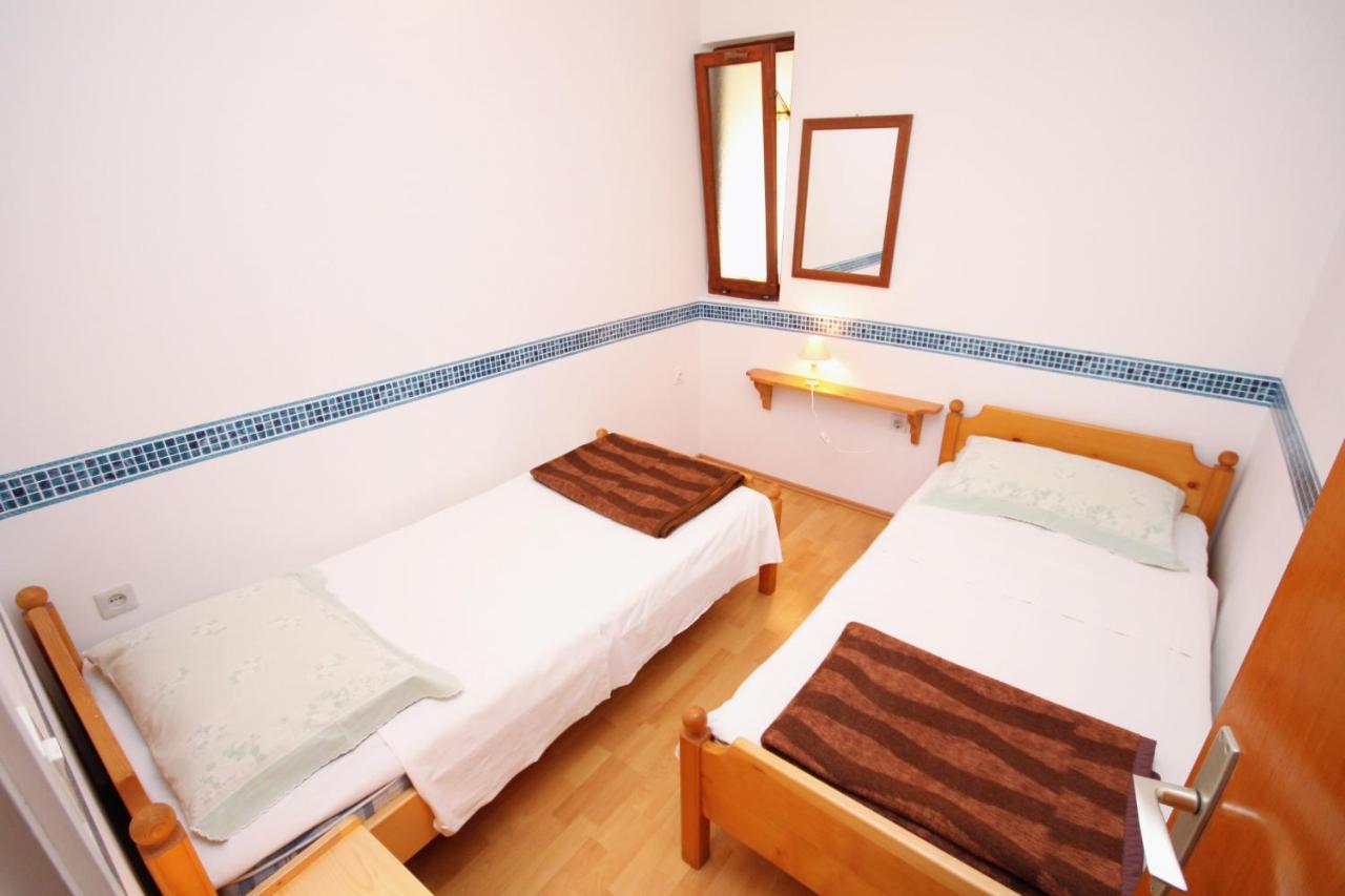 Apartments By The Sea Jezera, Murter - 5063 ภายนอก รูปภาพ